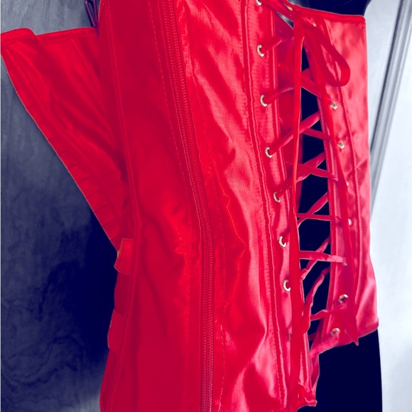 Shirley of Hollywood lace up or zip up red corset - Picture 4 of 8